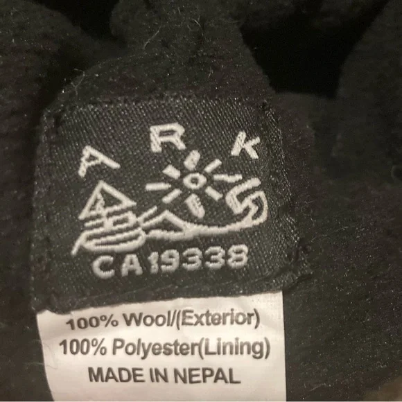 Hippo Wool Toque - Picture 6 of 6